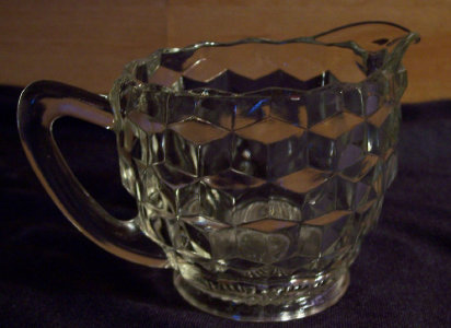 vintage_elegant_glass_antiques_collectibles_home_page001002.jpg